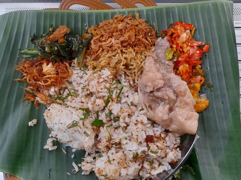 [Opini] Ke Alam, Kembali Hidup Komunal: Refleksi Kritis Tentang Makan Berkesadaran
